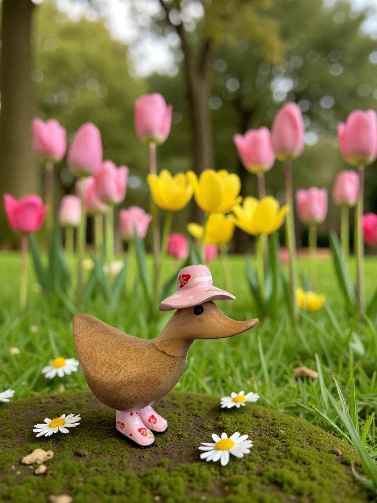 Flower Hat Bamboo Ducky