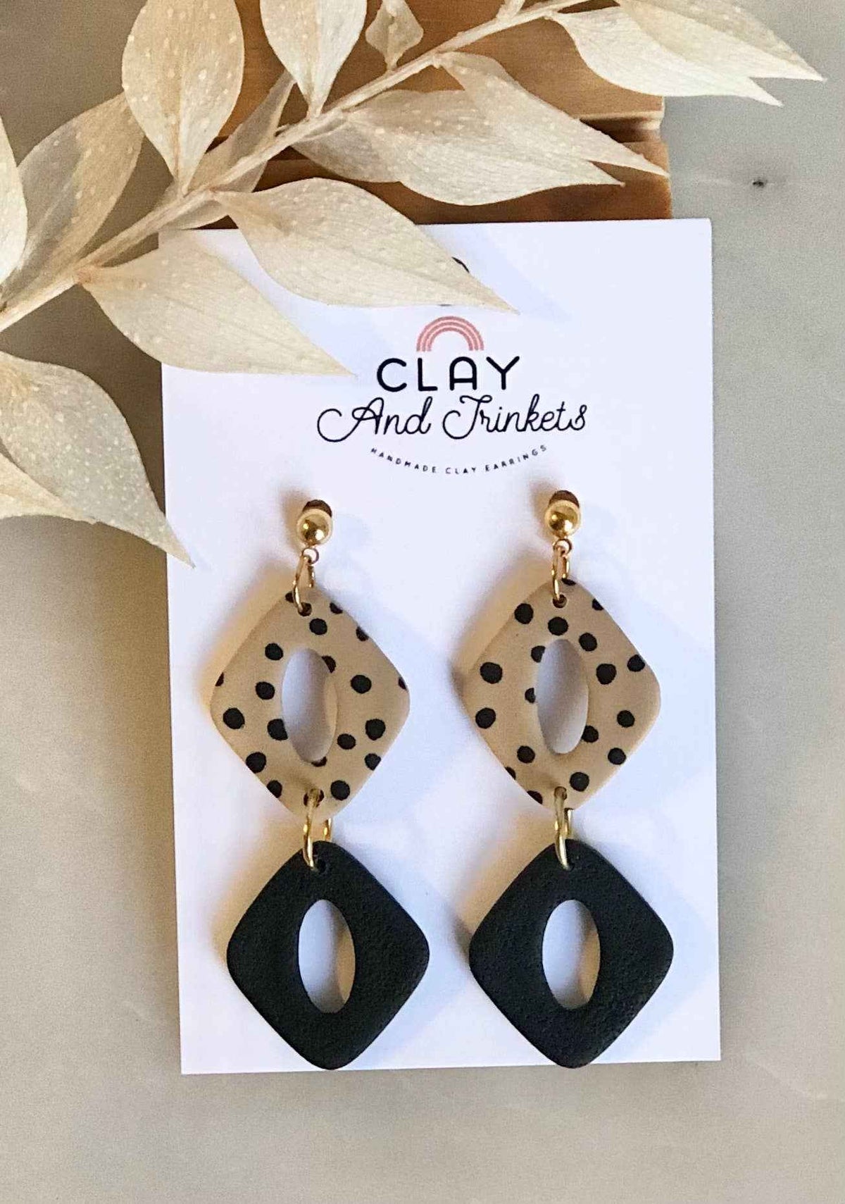 Aimee Dangles / Black